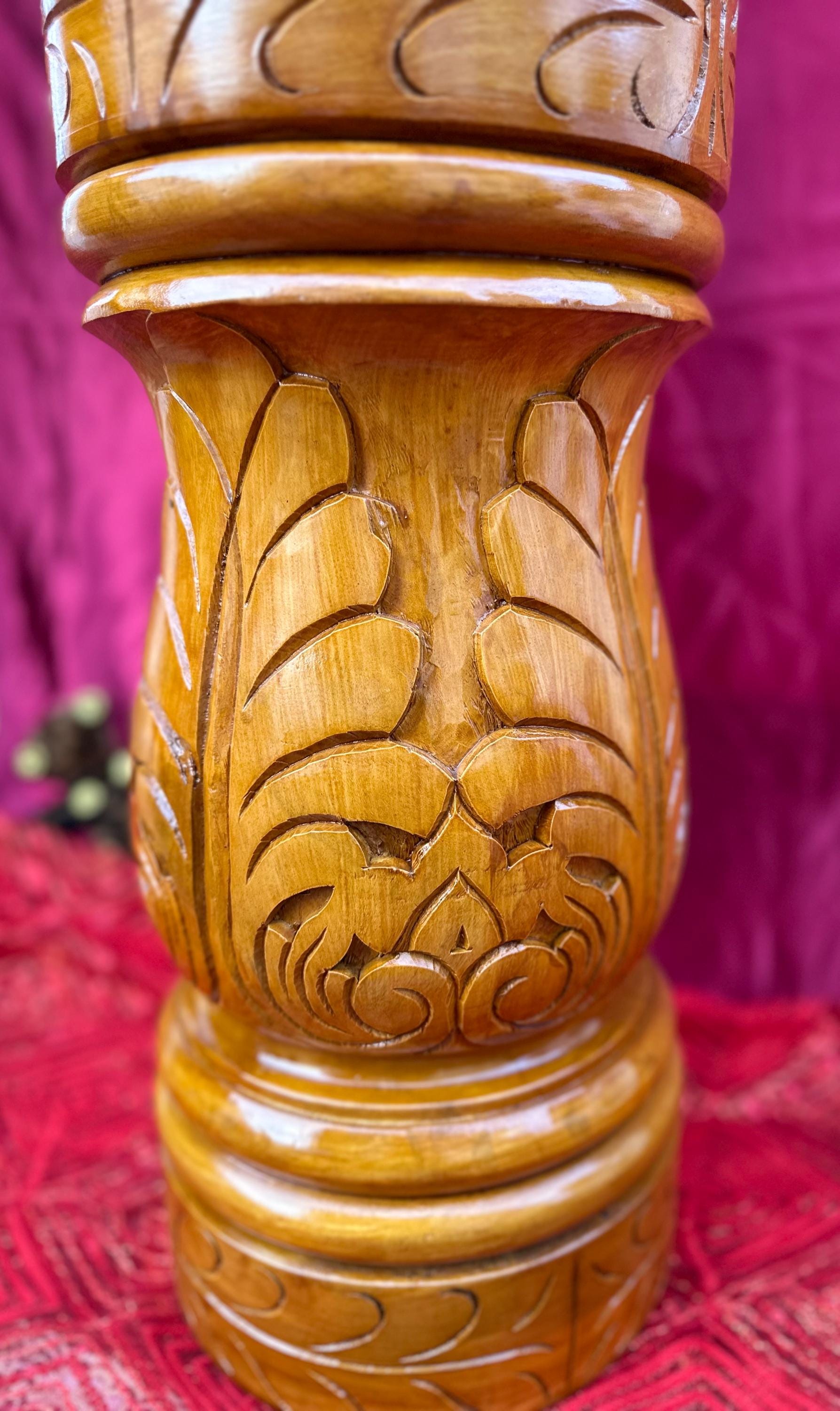 Wooden Batea and Pilon Set for Shango: Includes Lightning Stone & Crown