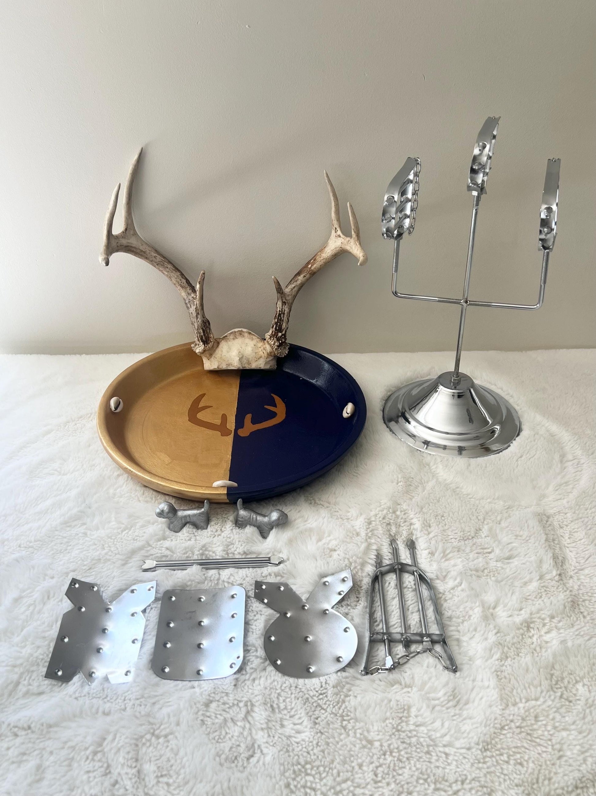 Ochosi Set with Deer Antlers, Tools, and Decorated Plate