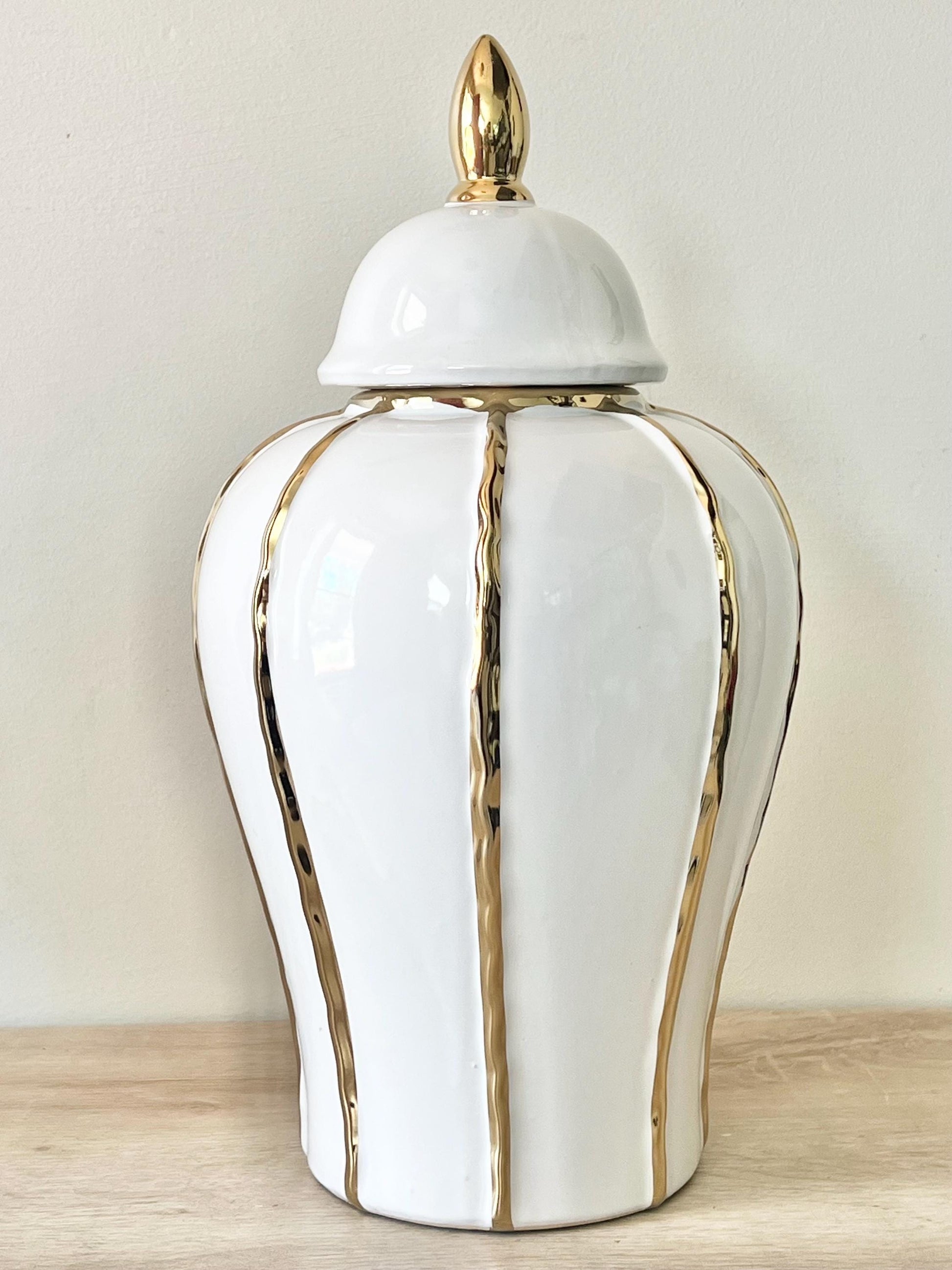 Ceramic Tinaja Ginger Jar for Orishas Oshun