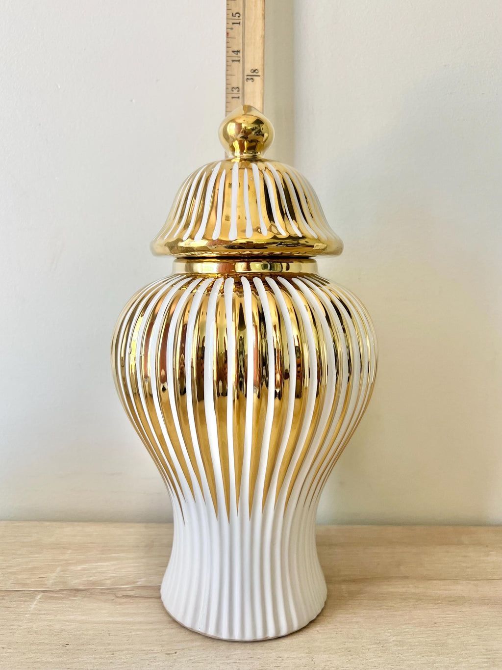 Ceramic Tinaja Ginger Jar for Orishas Oshun
