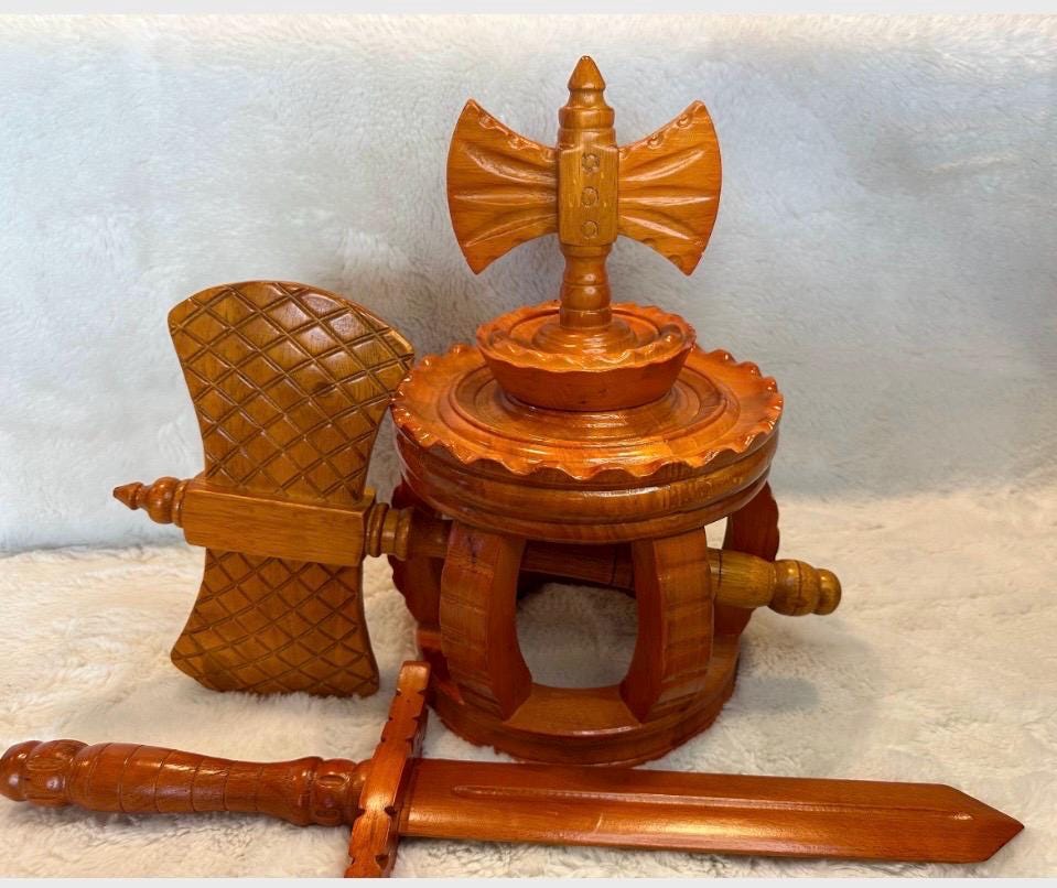 Large Oak Batea and Pilon Set for Shango: Includes Tools & Lightning Stone