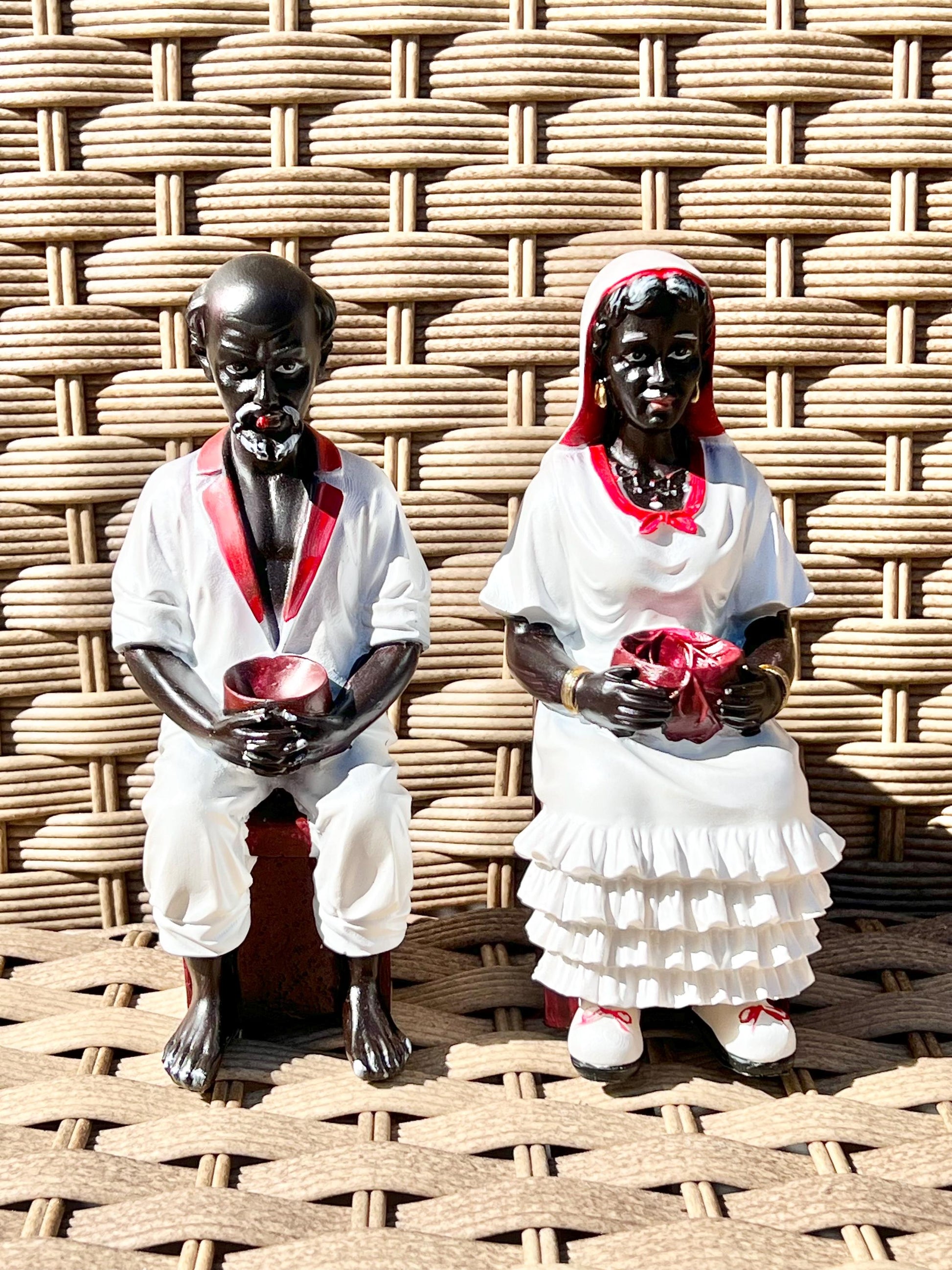 Estatua de Francisco/ Francisca 11" Statue