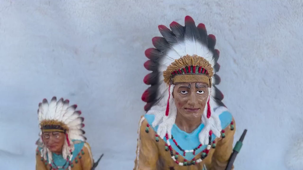 Sitting Cross-Legged Native American Indian with Feather Headdress and Pipe 10 & 18 inches/ Jefe Indio Sentado
