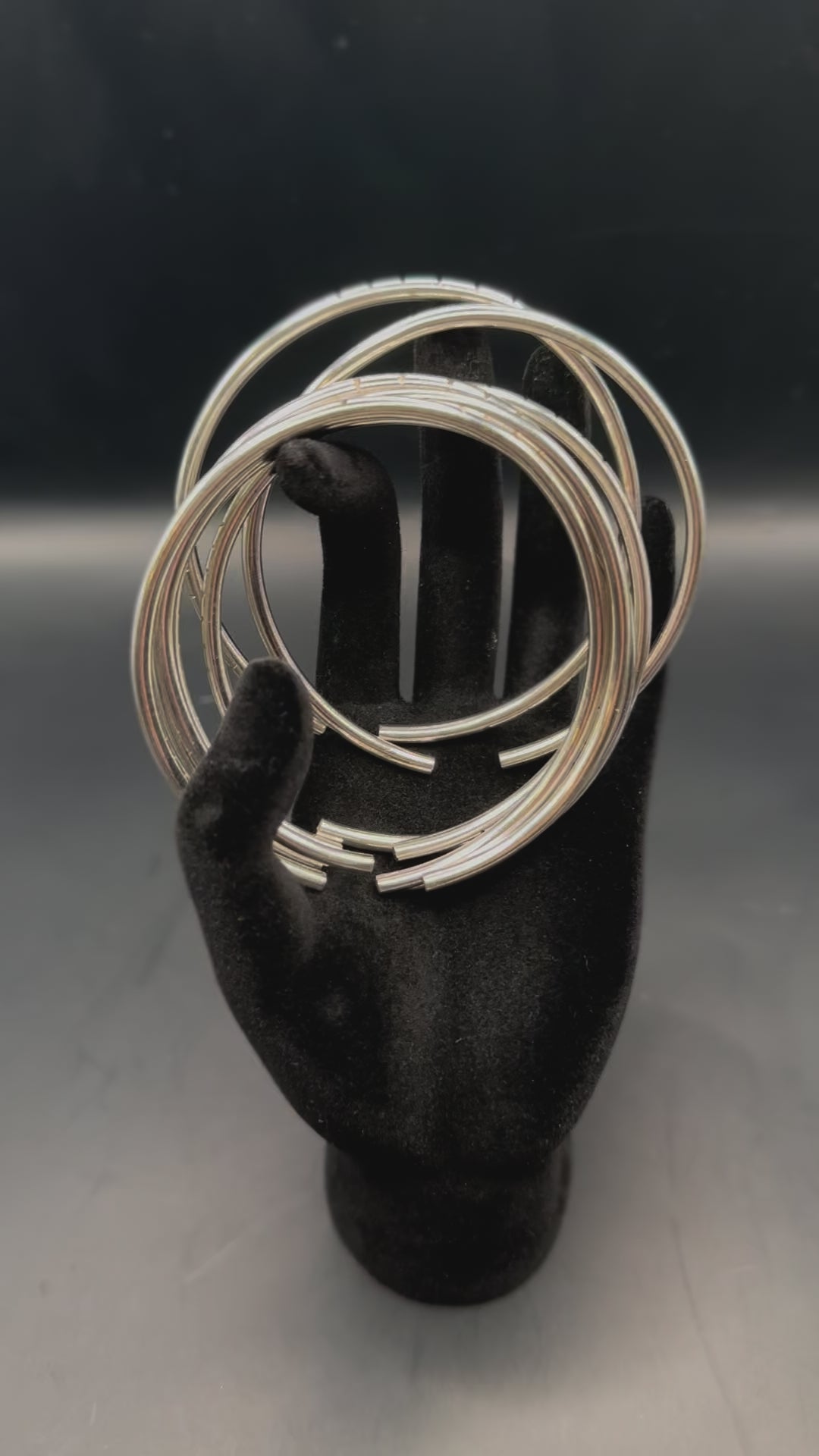 Set de Manilla de Yemaya Plata Fina .999 8 gauge - Gruesor tradicional/Yemaya Bangle Set in Fine Silver .999 8 gauge - traditional thickness
