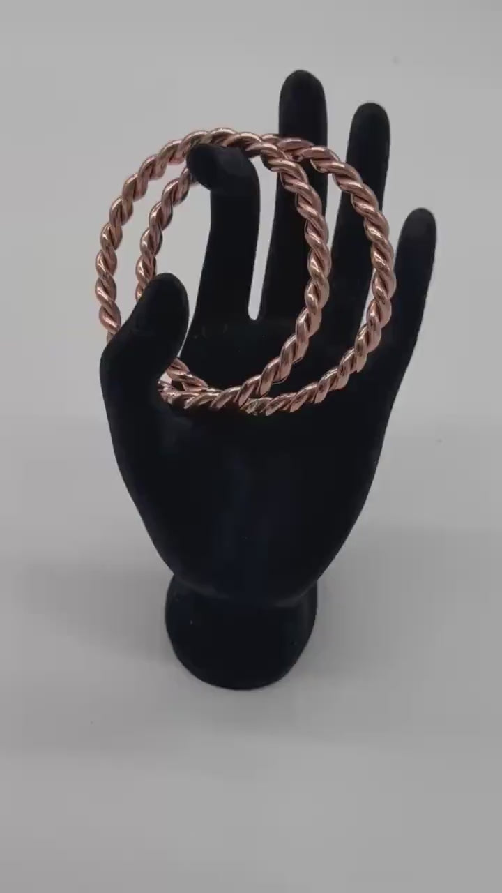 Handmade Obba Nani Jeweler’s Copper Bracelets - Set of 2 / Manillas de Obba Nani, Hecha a Mano, en Puro Cobre - Set de Dos